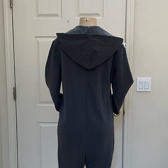 “GOODIELLOW & CO” 🖤 SUPER CUTE 💜 HOODED ONESIE - Picture 11 of 16